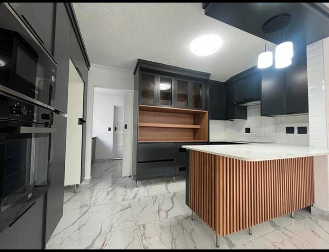 3 BEDROOM PROPERTY TO RENT IN STERREWAG